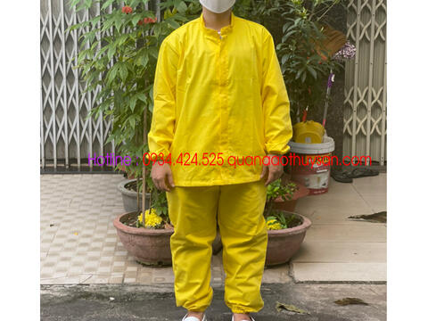 Quần Áo Thủy Kaki Sản Vàng Cổ Trụ Kéo